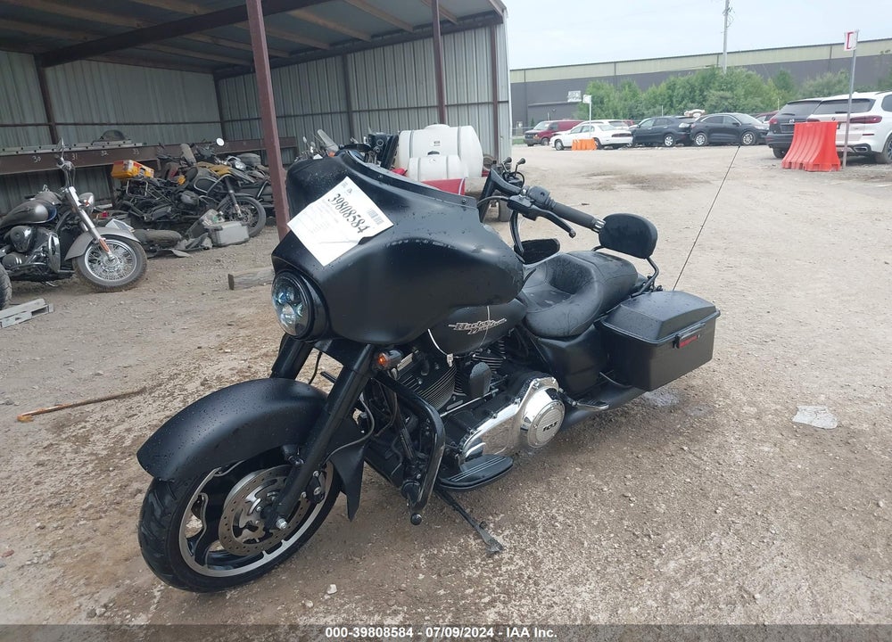 2013 HARLEY-DAVIDSON FLHX STREET GLIDE VIN: 1HD1KBM1XDB677739