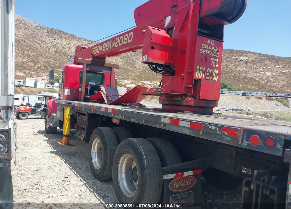 2001 PETERBILT 330 VIN: 2NPNLD0X01M554167
