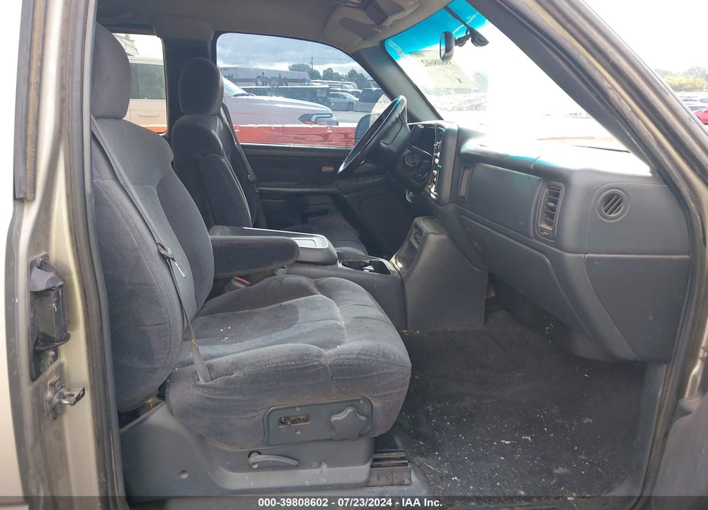 2000 CHEVROLET SILVERADO 1500 LS/LT VIN: 1GCEK19T1YE411442