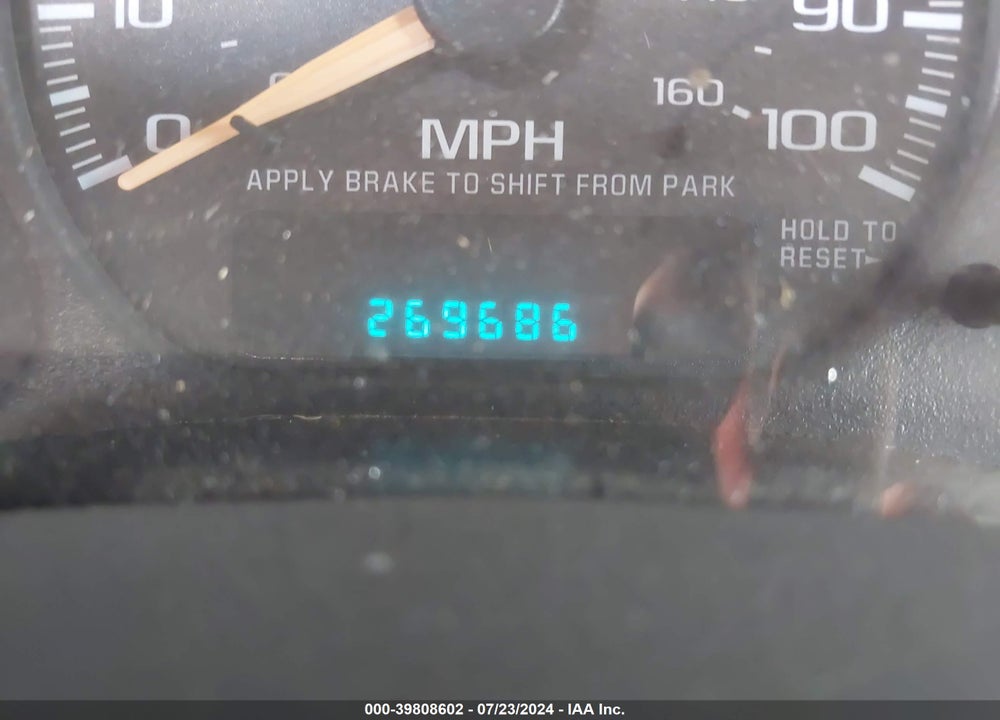 2000 CHEVROLET SILVERADO 1500 LS/LT VIN: 1GCEK19T1YE411442
