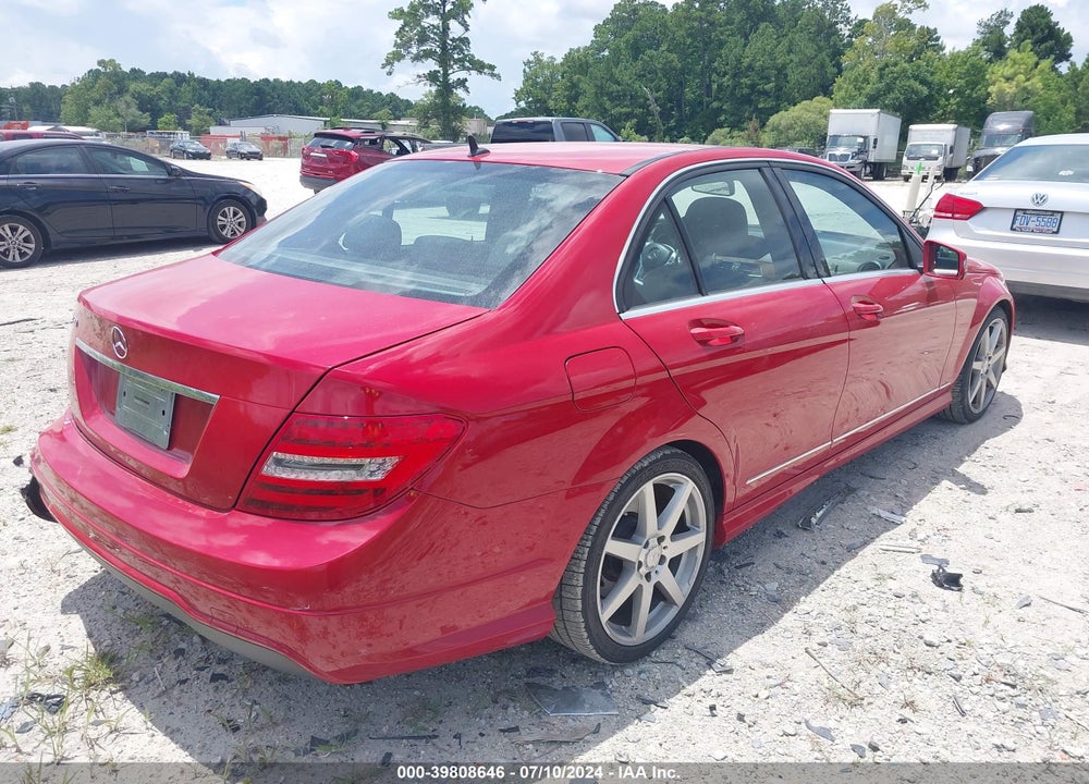 2014 MERCEDES-BENZ C 250 LUXURY/SPORT VIN: WDDGF4HB1EA960168