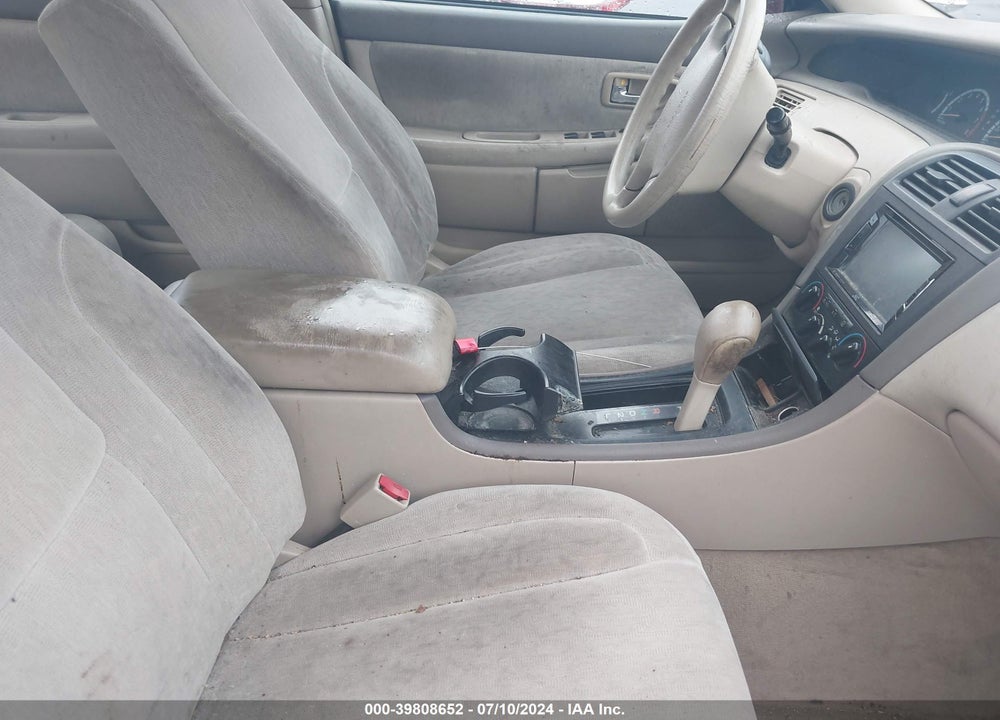 2000 TOYOTA AVALON XL VIN: 4T1BF28B7YU008153