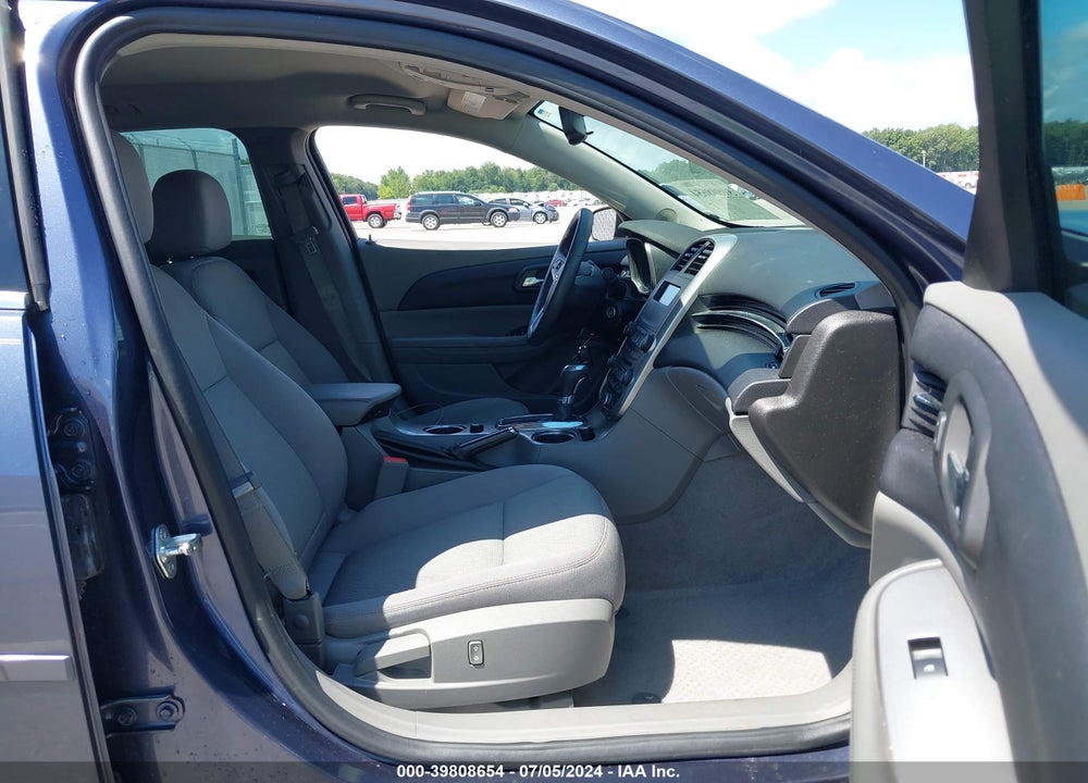 2014 CHEVROLET MALIBU 1LS VIN: 1G11B5SL3EF105034
