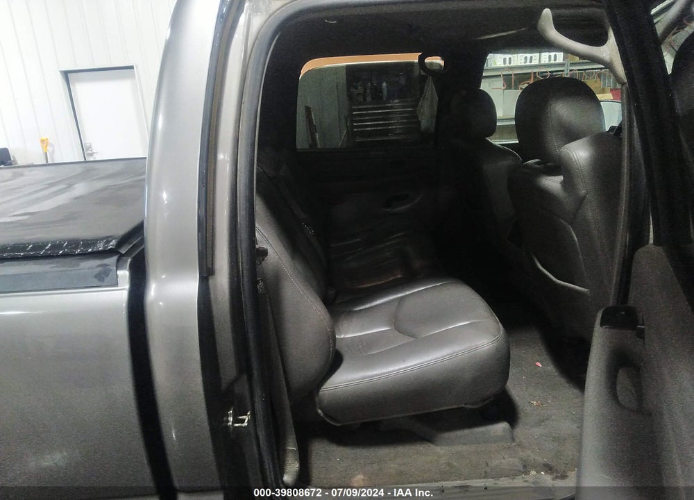 2006 CHEVROLET SILVERADO 1500 LT3 VIN: 2GCEK13T961202960