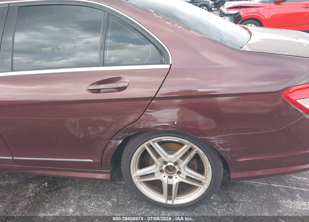 2008 MERCEDES-BENZ C 300 LUXURY/SPORT VIN: WDDGF54X88F064819