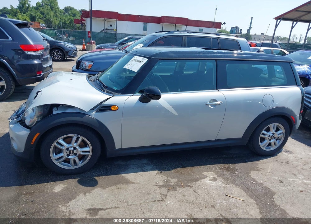 2012 MINI COOPER CLUBMAN VIN: WMWZF3C57CT268347