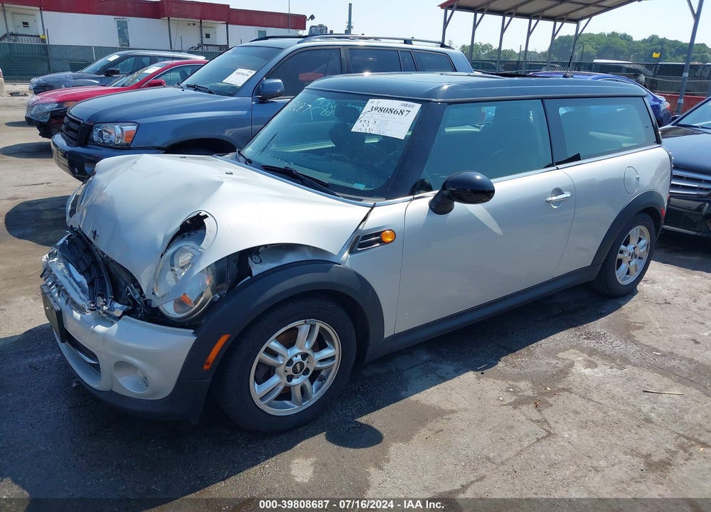 2012 MINI COOPER CLUBMAN VIN: WMWZF3C57CT268347