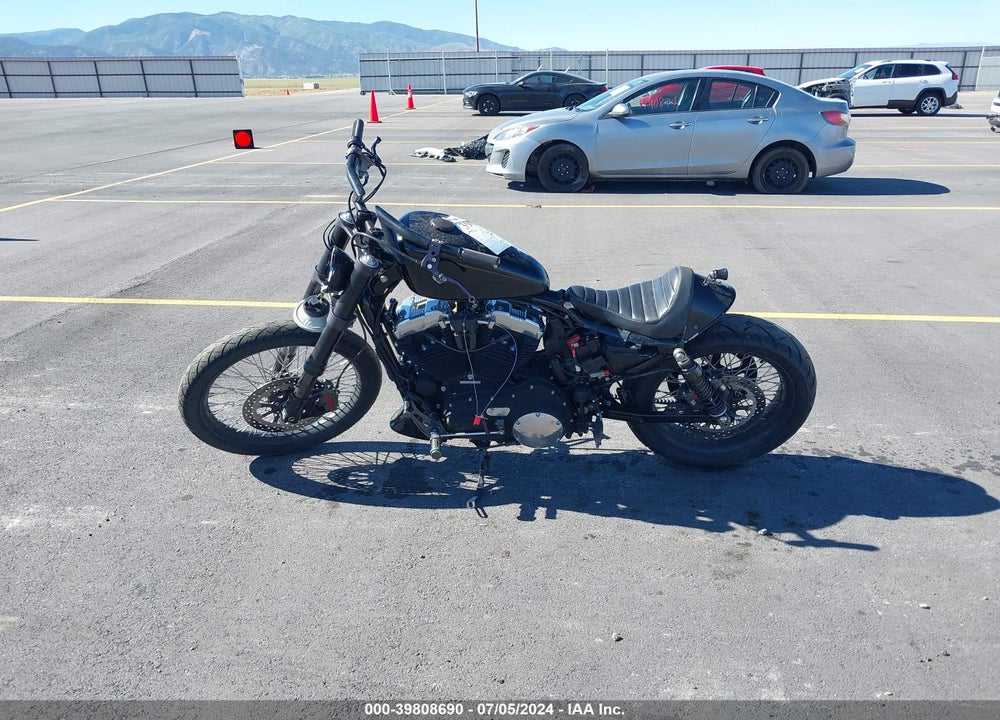 2011 HARLEY-DAVIDSON XL1200 X VIN: 1HD1LC311BC408623