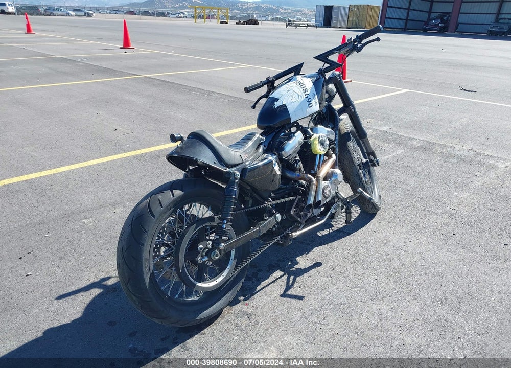 2011 HARLEY-DAVIDSON XL1200 X VIN: 1HD1LC311BC408623