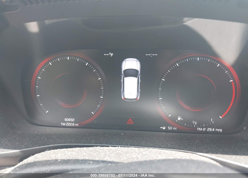 2020 VOLVO XC40 T5 MOMENTUM VIN: YV4162UK4L2180597