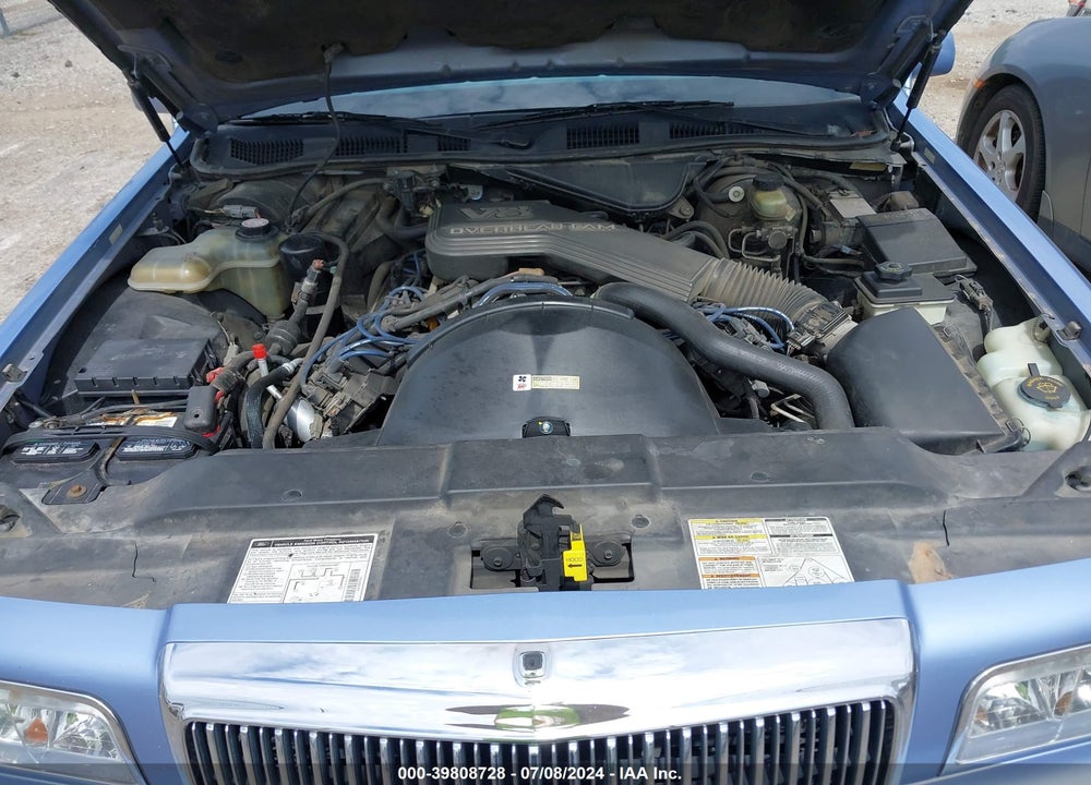 1995 LINCOLN TOWN CAR EXECUTIVE VIN: 1LNLM81W9SY709982