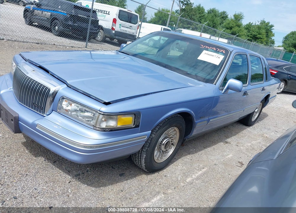 1995 LINCOLN TOWN CAR EXECUTIVE VIN: 1LNLM81W9SY709982