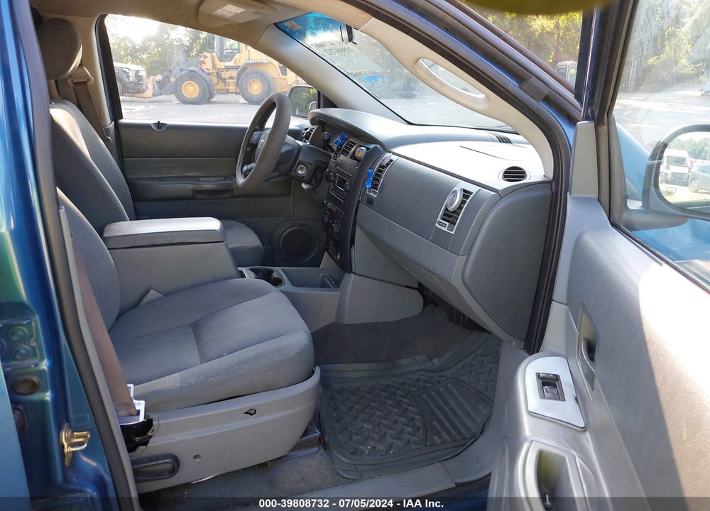 2004 DODGE DURANGO ST VIN: 1D4HB38N44F128357