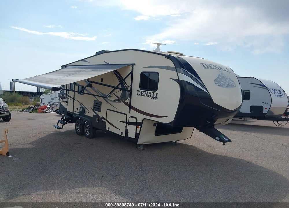 2016 DUTCHMEN RV DENALI LITE M-2445RL VIN: 4YDF24425GP941126
