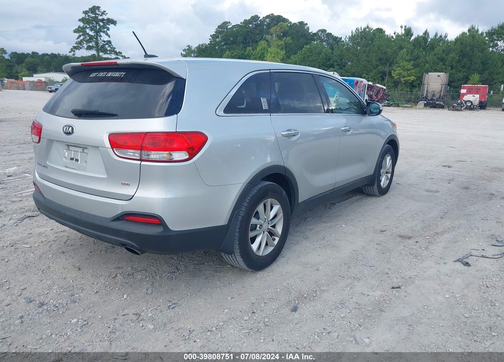 2016 KIA SORENTO 2.4L L VIN: 5XYPG4A30GG098302
