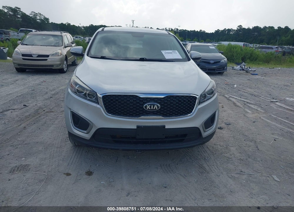 2016 KIA SORENTO 2.4L L VIN: 5XYPG4A30GG098302
