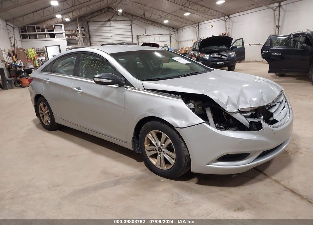 2013 HYUNDAI SONATA GLS VIN: 5NPEB4AC9DH617065
