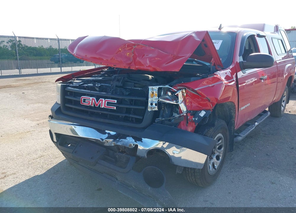 2008 GMC SIERRA 1500 WORK TRUCK VIN: 1GTEC19J38Z272533