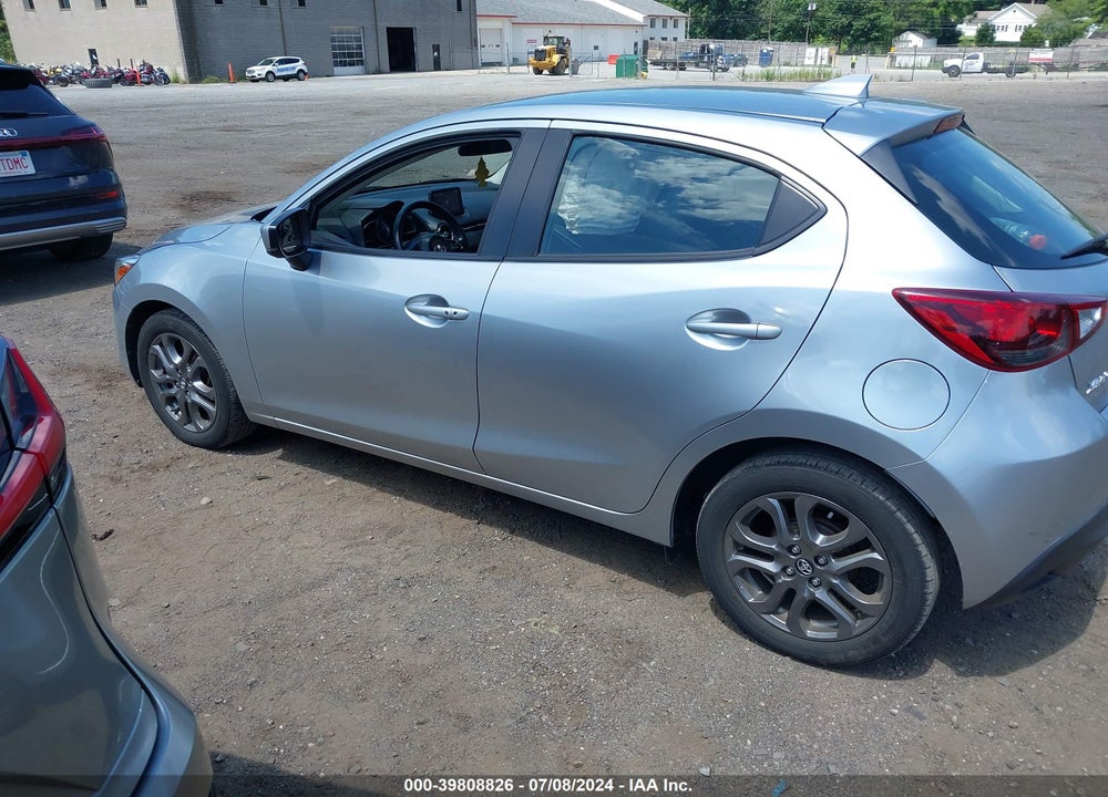 2020 TOYOTA YARIS VIN: 3MYDLBJV8LY707907