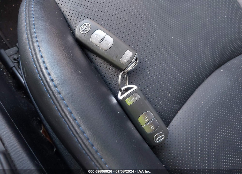 2020 TOYOTA YARIS VIN: 3MYDLBJV8LY707907