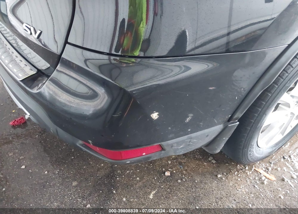 2018 NISSAN ROGUE SV VIN: 5N1AT2MT0JC832560