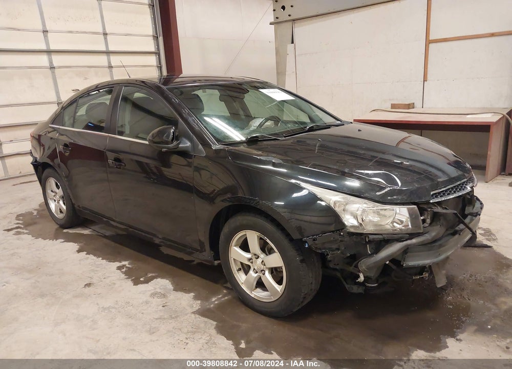 2014 CHEVROLET CRUZE 1LT AUTO VIN: 1G1PC5SB1E7184597