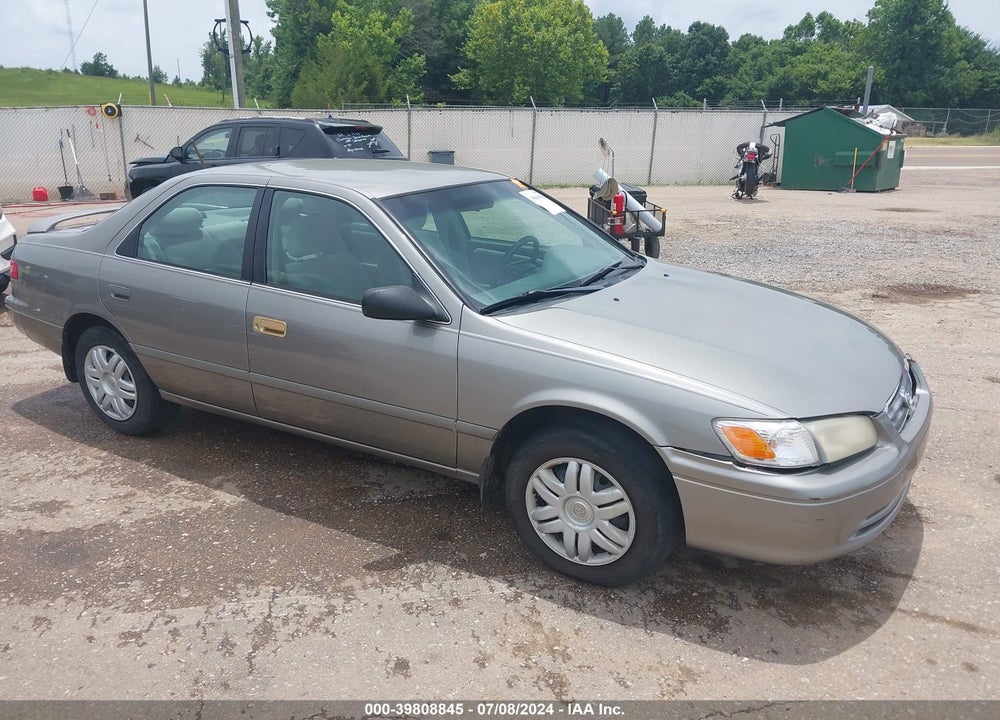 2001 TOYOTA CAMRY LE VIN: 4T1BG22K71U062967