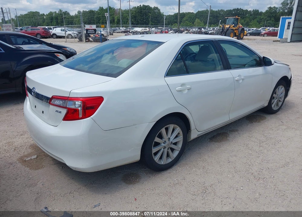 2014 TOYOTA CAMRY XLE V6 VIN: 4T1BK1FK9EU026853