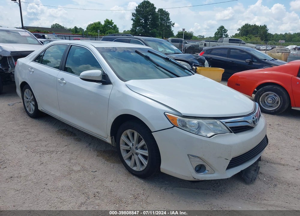 2014 TOYOTA CAMRY XLE V6 VIN: 4T1BK1FK9EU026853