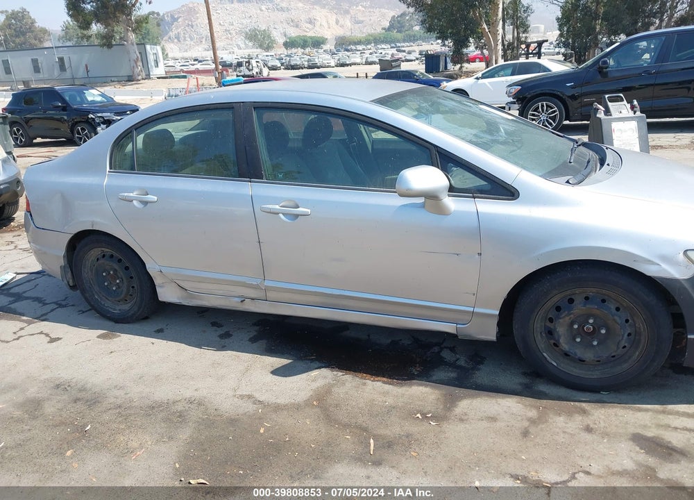 2009 HONDA CIVIC LX VIN: 19XFA16579E048020