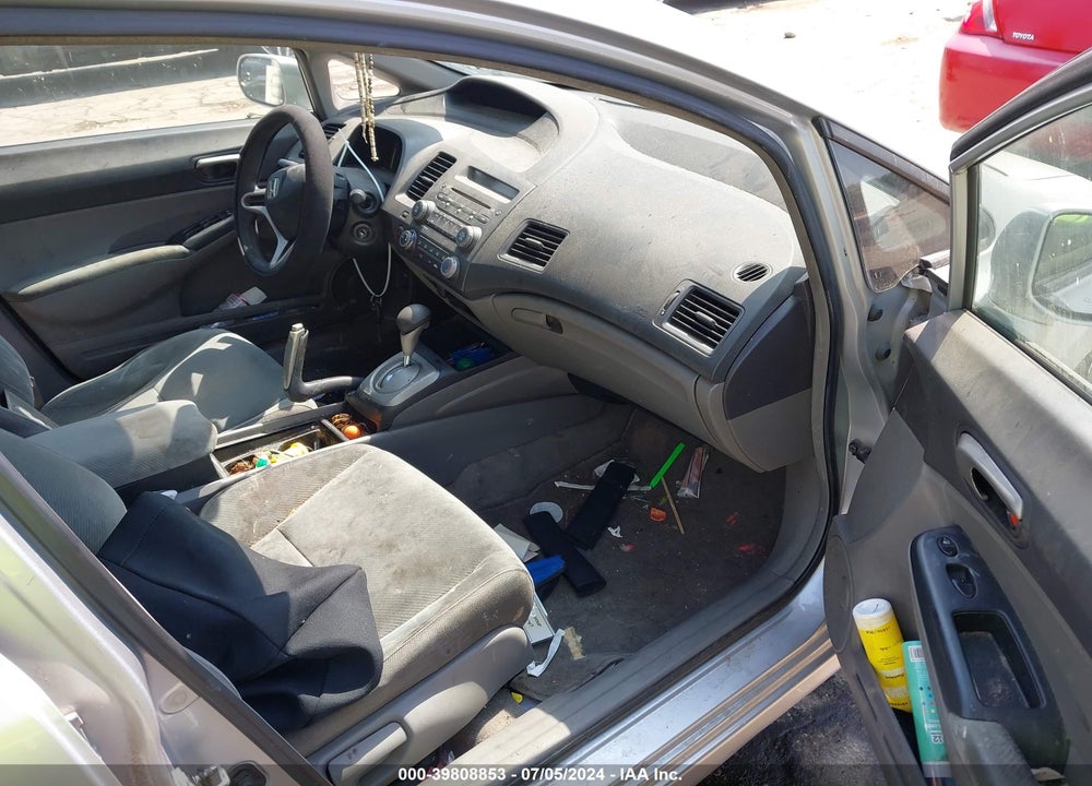 2009 HONDA CIVIC LX VIN: 19XFA16579E048020
