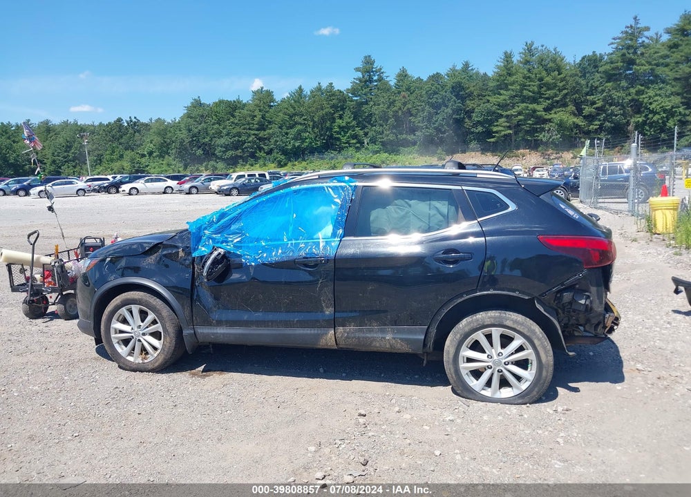 2018 NISSAN ROGUE SPORT SV VIN: JN1BJ1CP8JW187803