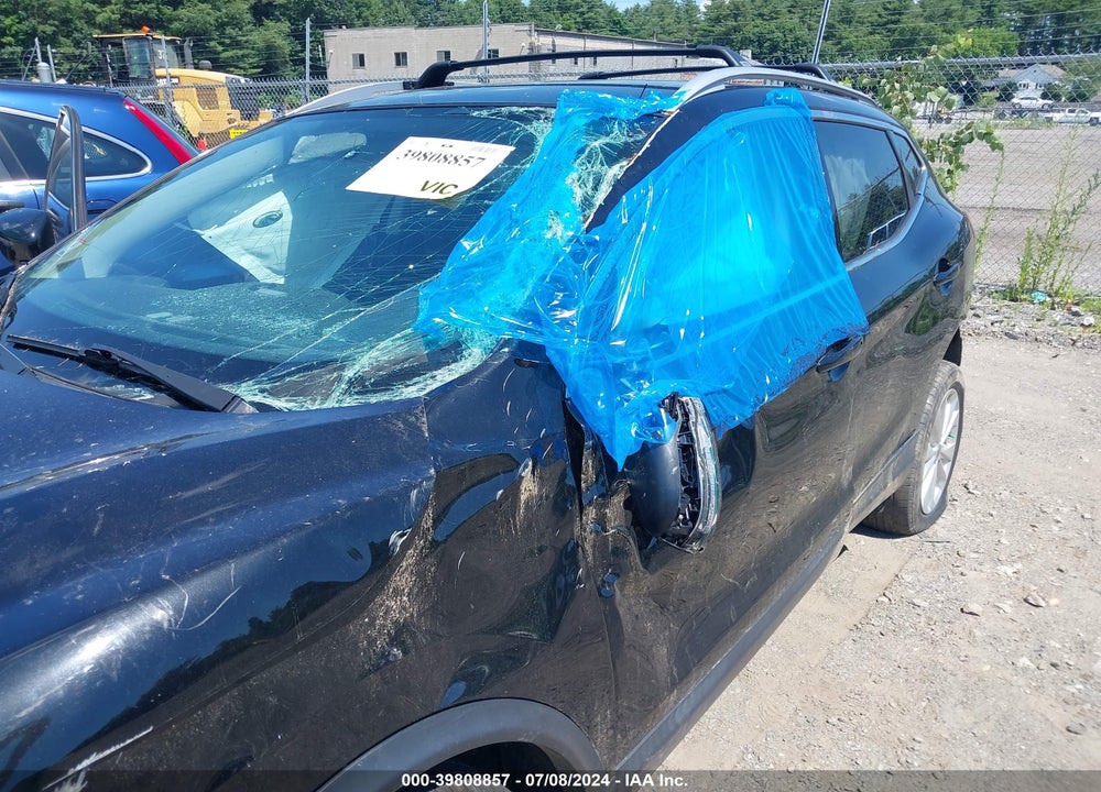 2018 NISSAN ROGUE SPORT SV VIN: JN1BJ1CP8JW187803