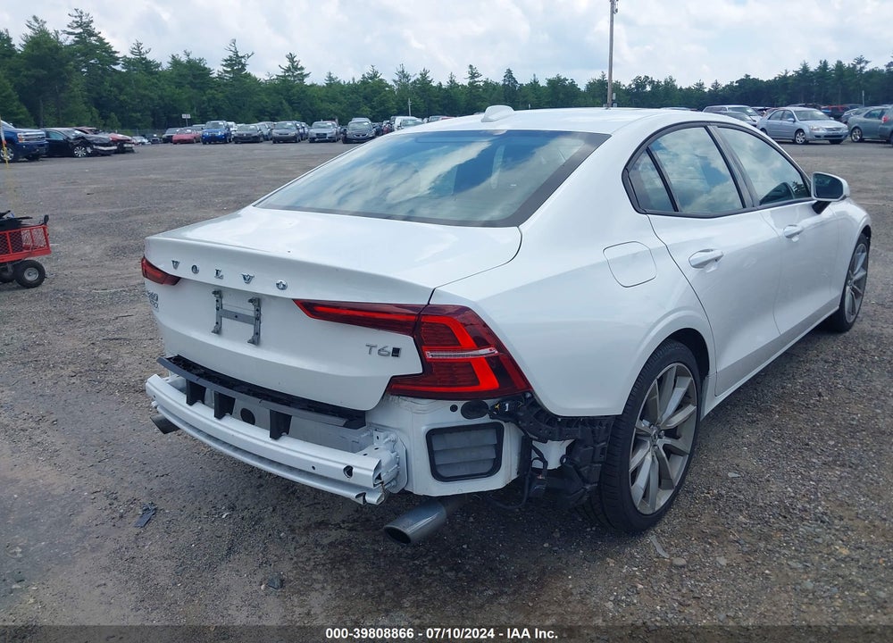 2021 VOLVO S60 T6 MOMENTUM VIN: 7JRA22TK8MG080427