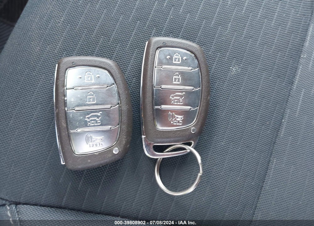 2019 HYUNDAI TUCSON VALUE VIN: KM8J3CA43KU050638