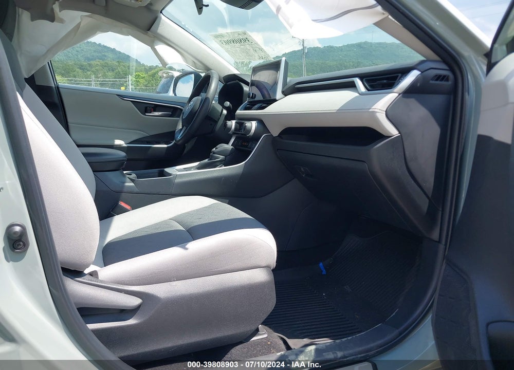 2023 TOYOTA RAV4 XLE VIN: 2T3P1RFV1PW382094