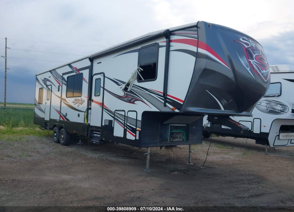 2018 CROSSROADS OTHER VIN: 5RXGG3921J2379481