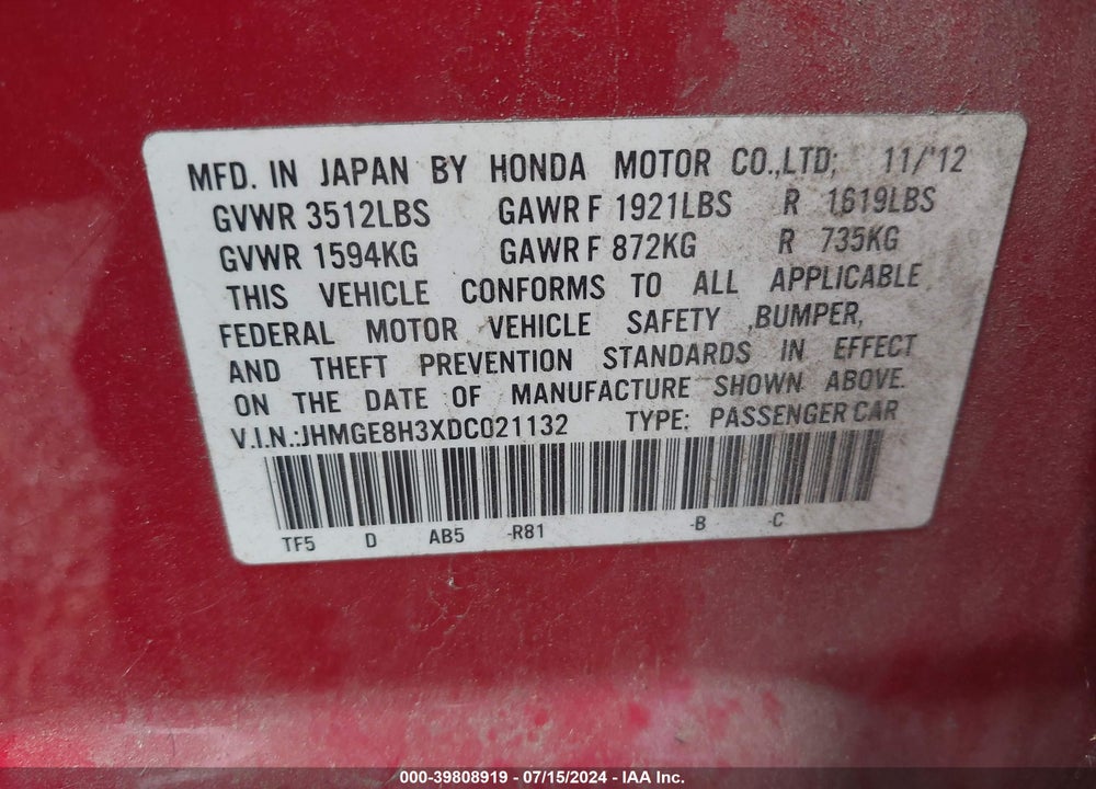 2013 HONDA FIT VIN: JHMGE8H3XDC021132