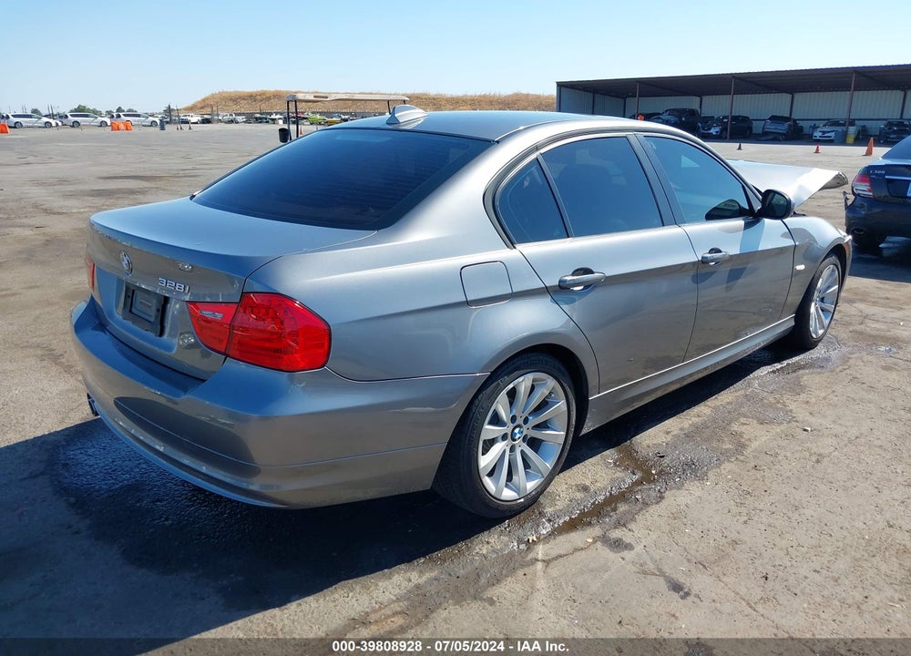 2011 BMW 328I VIN: WBAPH5G5XBNL80716