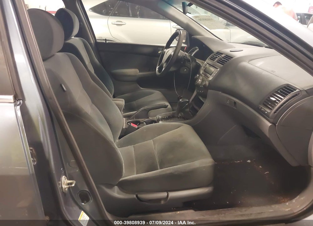 2007 HONDA ACCORD 2.4 LX VIN: 1HGCM56437A072776