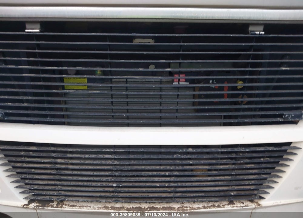 2003 FREIGHTLINER CHASSIS X LINE MOTOR HOME VIN: 4UZAAHAKX3CL89566