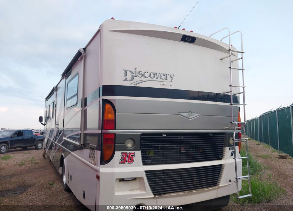 2003 FREIGHTLINER CHASSIS X LINE MOTOR HOME VIN: 4UZAAHAKX3CL89566