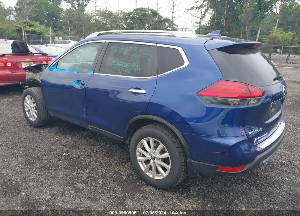 2017 NISSAN ROGUE SV VIN: 5N1AT2MV8HC878844