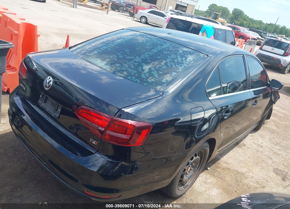 2017 VOLKSWAGEN JETTA 1.4T S VIN: 3VW2B7AJ0HM224488