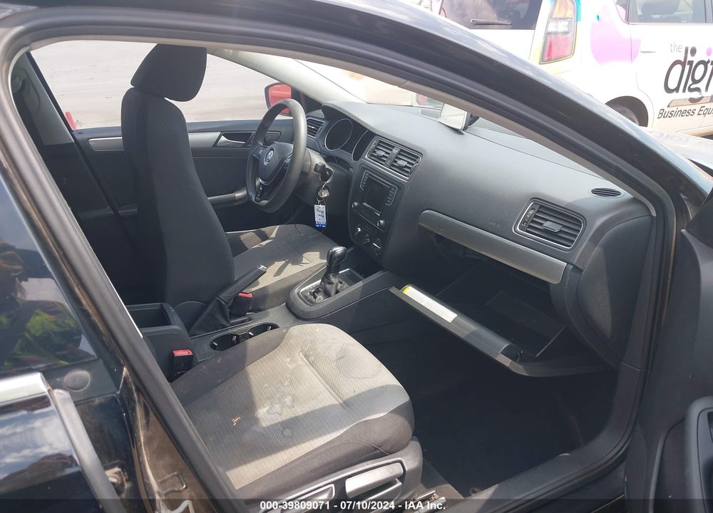 2017 VOLKSWAGEN JETTA 1.4T S VIN: 3VW2B7AJ0HM224488