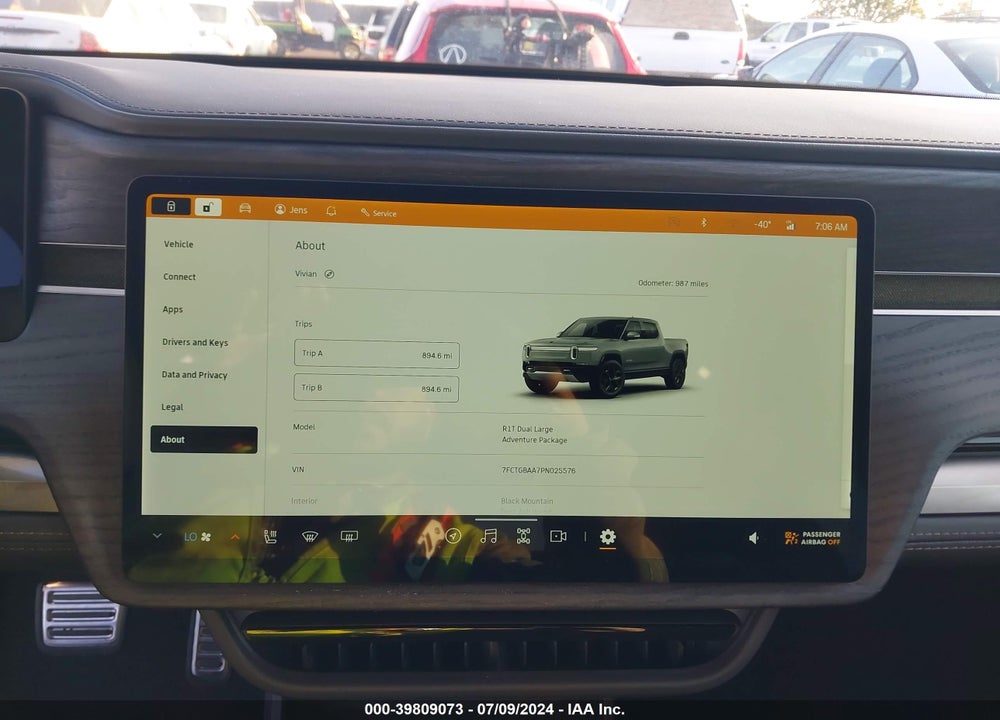 2023 RIVIAN R1T ADVENTURE/ADVENTURE DUAL MOTOR LARGE PACK/ADVENTURE DUAL MOTOR MAX PACK VIN: 7FCTGBAA7PN025576