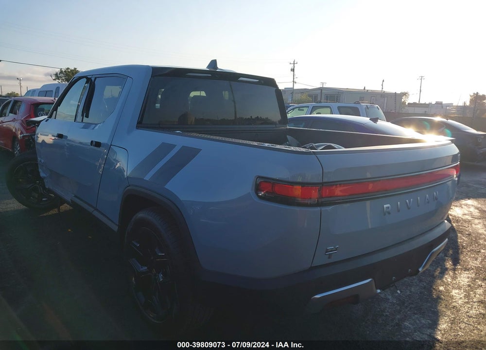 2023 RIVIAN R1T ADVENTURE/ADVENTURE DUAL MOTOR LARGE PACK/ADVENTURE DUAL MOTOR MAX PACK VIN: 7FCTGBAA7PN025576