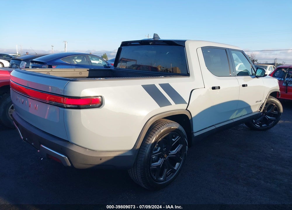 2023 RIVIAN R1T ADVENTURE/ADVENTURE DUAL MOTOR LARGE PACK/ADVENTURE DUAL MOTOR MAX PACK VIN: 7FCTGBAA7PN025576
