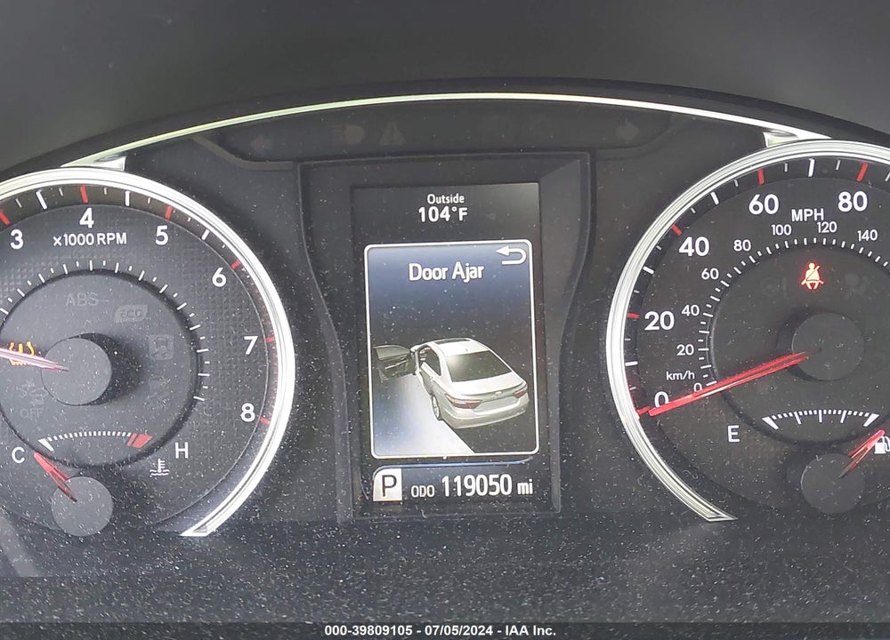 2015 TOYOTA CAMRY SE VIN: 4T1BF1FK1FU991504