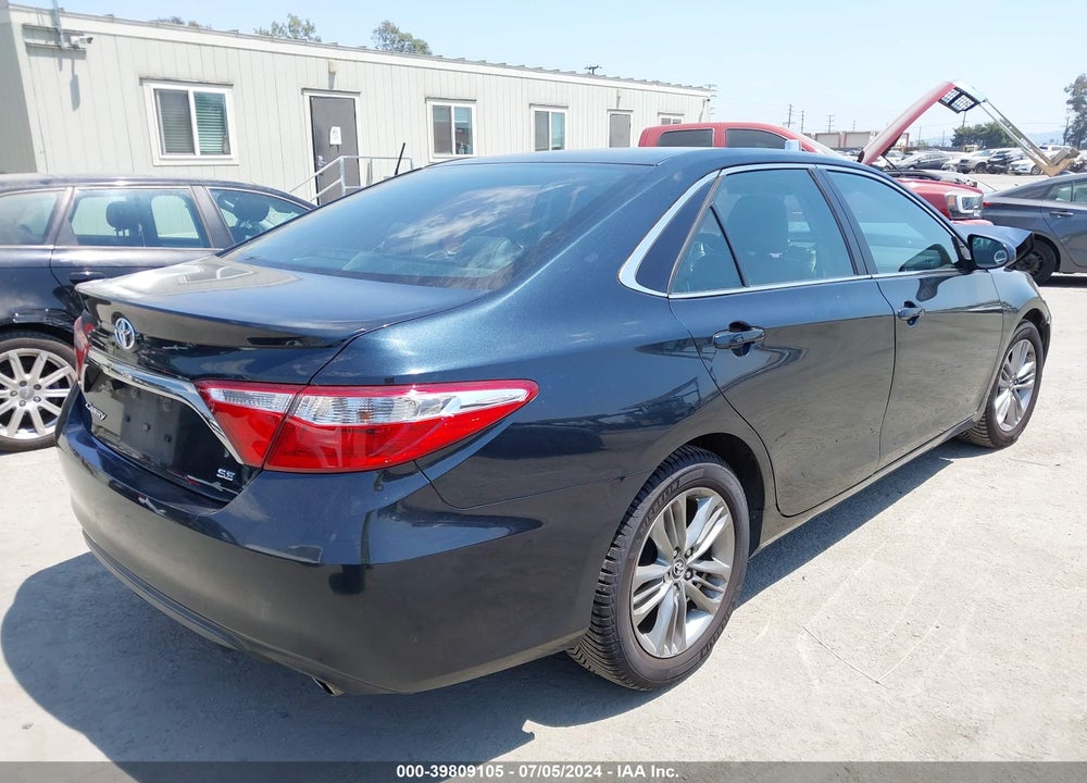 2015 TOYOTA CAMRY SE VIN: 4T1BF1FK1FU991504